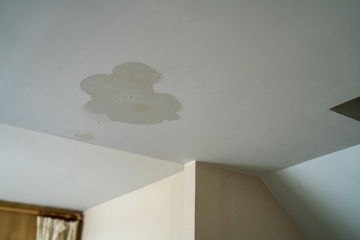 Leak damage cleanup on ceiling